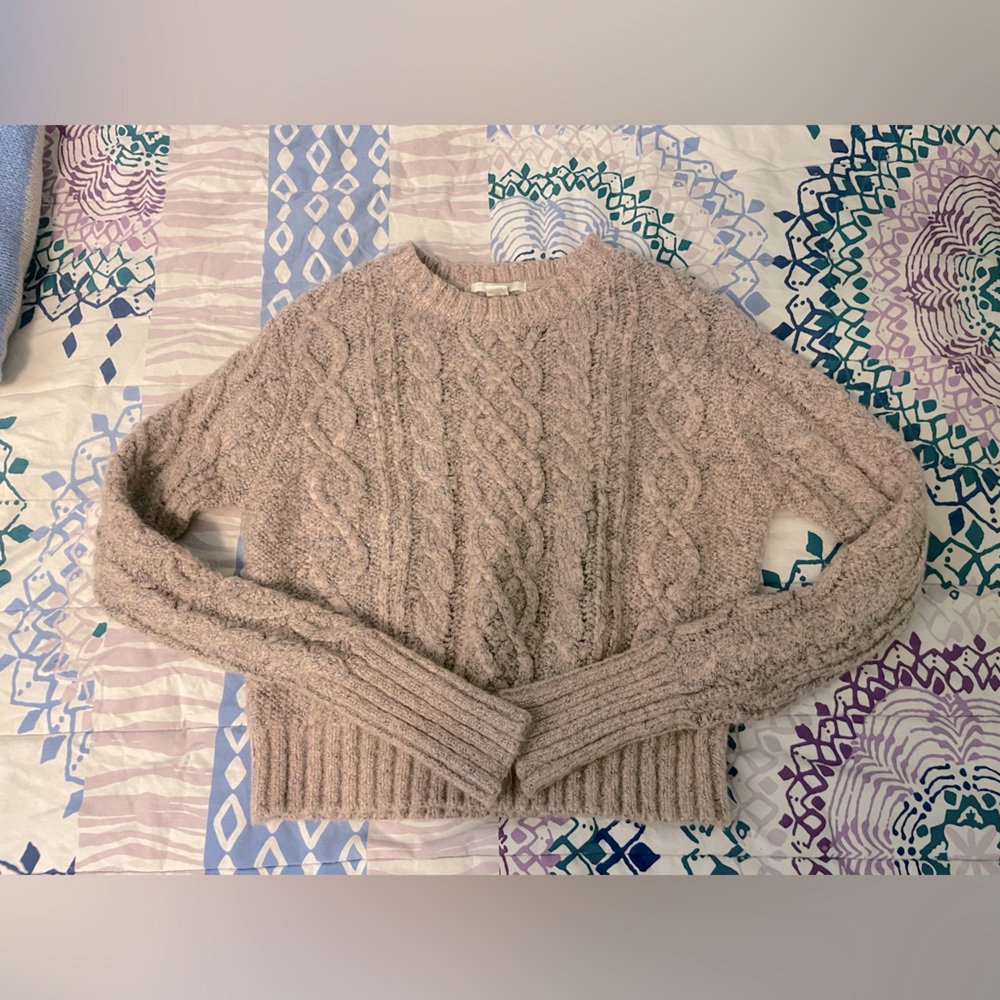 Forever 21 pink sweater